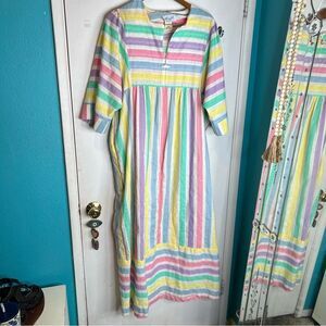 Leisure life true vintage zip up kaftan wide striped mumu made in the USA